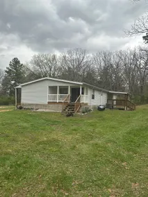 3 BD 2 bath family home - Image 2