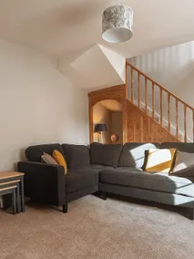 Huy House, Cheddar - Image 3