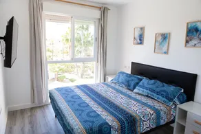 Penthouse with private pool, barbecue, 50 meters from the beach - Image 4