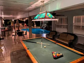 Hamilton House Miami - Tropical Oasis / Heated Pool / Tiki / Brazilian BBQ - Image 5