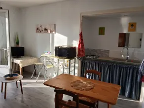 countryside home - Image 3