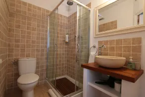 Peaceful apartment in Peñalba - Image 4