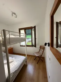 Apartment with a garden - Image 3