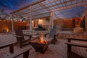 Secluded Luxury Couples cabin Sauna Pool - Image 2