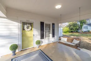 The Social Cottage - Image 2
