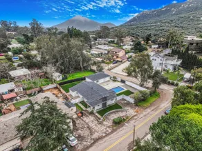 Spacious 5BR Retreat-Sleeps 10+ - Image 2