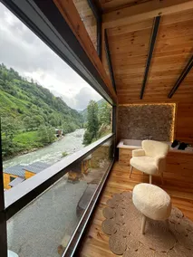 Nayon Bungalow with Stream View - Image 4