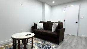 Trueserve Elegant 1-Bedroom Basement Suite - Image 3