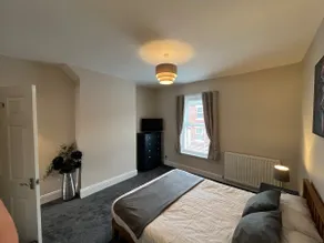 Lovely city centre house - Image 2