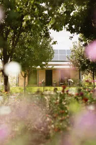 Flower Farm Cottage, The Rock - Image 3