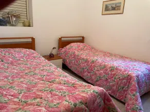 Aurora House with a sea view - Image 4