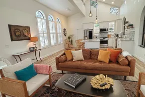 1 mile to Beach · Dine & Shop · Hobe Sound - Image 4