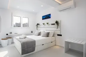 MaXi Suite 75 with Jacuzzi,By IdealStay Experience - Image 2