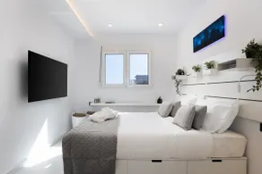 MaXi Suite 75 with Jacuzzi,By IdealStay Experience - Image 4