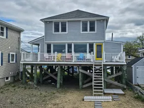 The Beach House, Crescent Beach - Image 2
