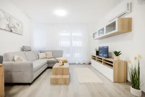 Stylish Living with Private Terrace & Parking - Image 3