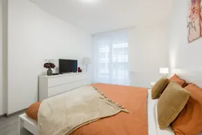 Stylish Living with Private Terrace & Parking - Image 5