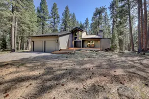 3BR w/ Game room, Private Hot Tub and Views - Image 3