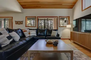 3BR w/ Game room, Private Hot Tub and Views - Image 4