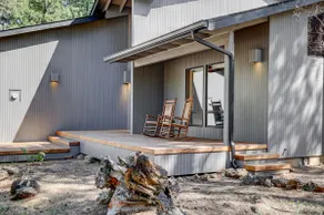 3BR w/ Game room, Private Hot Tub and Views - Image 2