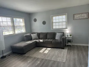 The Little House - Image 5