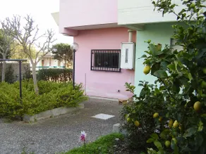 Villa just steps from the sea. Mediterranean space and relaxation. - Image 3