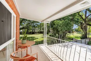 Tropicana Boutique Hotel - 6 - Image 2