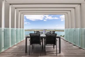 Elegant Waterfront Condo in Fuseta - Image 2