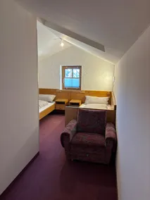 Living on the mountain in Piding - Image 5