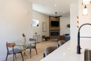 The Fountain Square Flat - *No Cleaning Fee* - Image 5