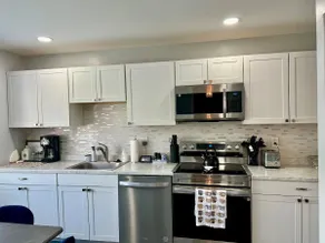 Charming Randallstown townhome - Image 2