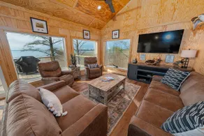 ”R's Cabin” is Lake Mattamuskeet - Image 2