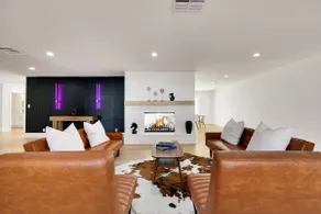 Modern Home 5BR/4BA/Pool/16Beds - Image 2