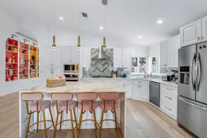Spacious Sunrise Stadium Getaway | 4BR & Hot Tub - Image 4