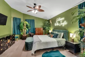 Spacious Sunrise Stadium Getaway | 4BR & Hot Tub - Image 3