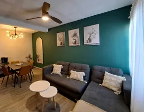 House 15 minutes from Consulate and 5 minutes from Zaragoza Bridge - Image 2