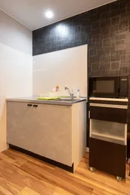 6 beds, group travel | Parking included | FlexCella Higashi Sapporo | 3-minute walk to the subway [FCHG] - Image 5
