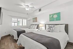 Stunning Oceanfront Remodeled,Flooring,New Kitchen - Image 3
