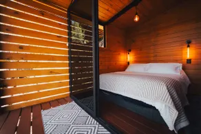 Centurion Chalet by Woodland Cab - Image 2