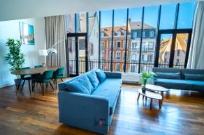 Exceptional duplex with glass walls in the heart of Strasbourg - Image 2