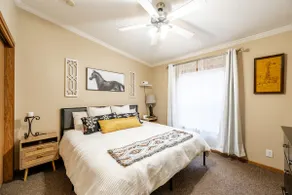 Clear Creek Duplex - Image 3