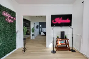 Spacious Home! Arcade Rm/Karaoke/Min to Benning - Image 5