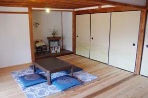 Stay in a renovated old house and support the Free School. - Image 2