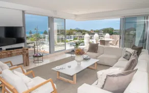ilanga Nelson Bay - Luxury Penthouse Apartment - Image 2