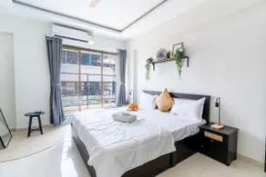 Posh 3BHK Apartment on the hill - 4 - Image 3