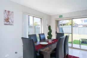 4BR Home | Near Hospital, Uni & Shops | Werrington - Image 5