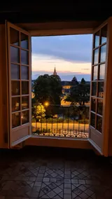 House with views of Le Vieux Mans - Image 5