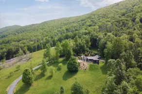 Breathtaking Mountain Views Near Omni Homestead - Image 5