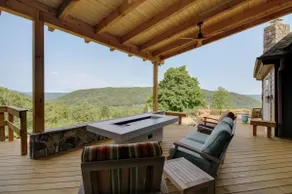 Breathtaking Mountain Views Near Omni Homestead - Image 4