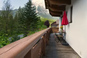 Quiet 45m² holiday idyll with mountain view - Image 2